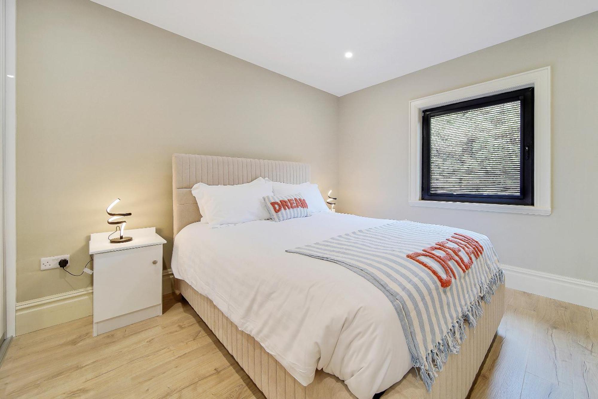 Seaview Lodge Apartment 'Sleeping 4 Guests' Rockstown Екстер'єр фото