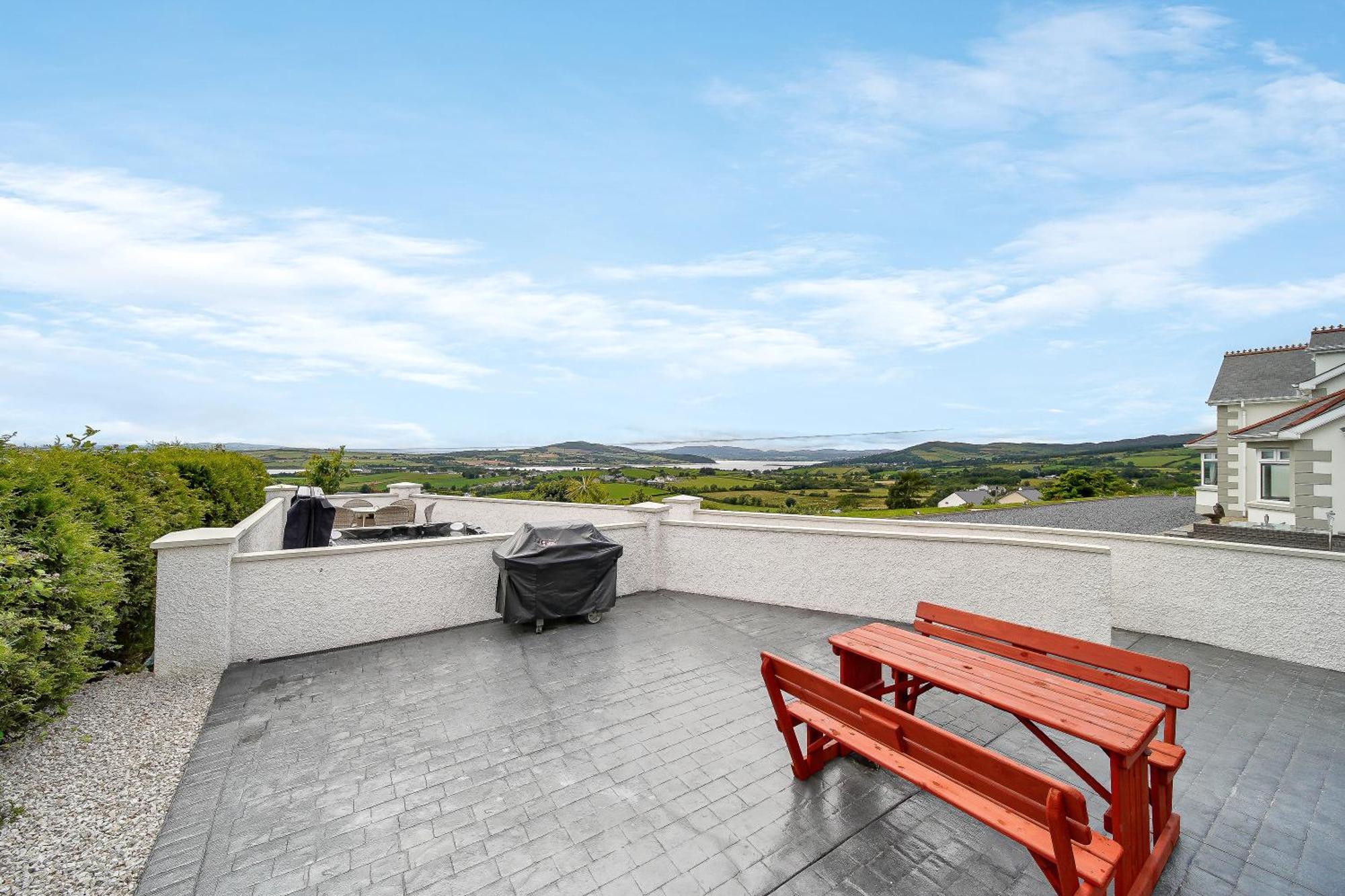 Seaview Lodge Apartment 'Sleeping 4 Guests' Rockstown Екстер'єр фото