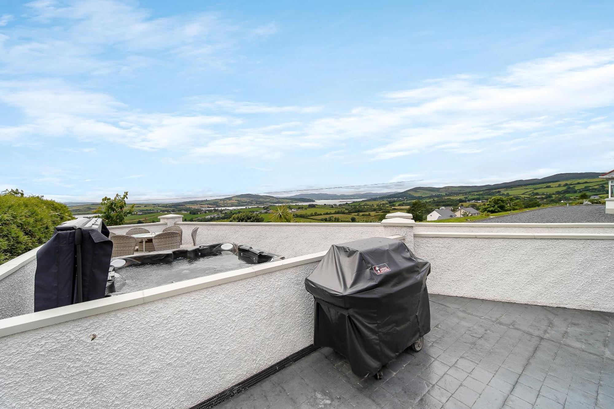 Seaview Lodge Apartment 'Sleeping 4 Guests' Rockstown Екстер'єр фото