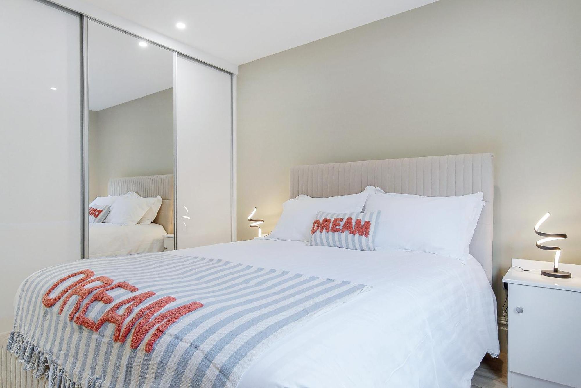 Seaview Lodge Apartment 'Sleeping 4 Guests' Rockstown Екстер'єр фото
